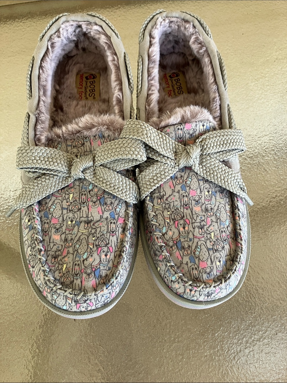 Skechers Women’s BOBS for Dogs too cozy Doddle Parade Sz 8.5 Gray Slippers